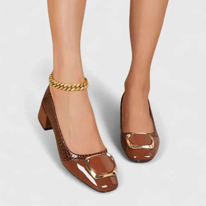 Olyzabeth Loafers, detalje
